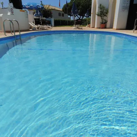Отель Agua Marinha Rosa- Албуфейра