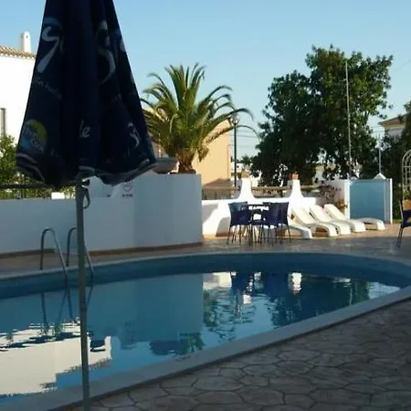 Отель Agua Marinha Rosa- 3*