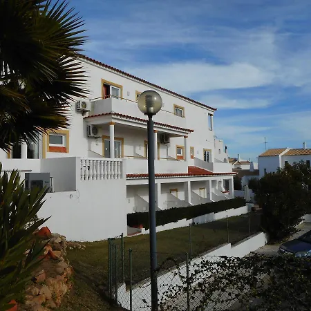 Отель Agua Marinha Rosa- 3*