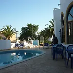 Hotell Agua Marinha Rosa- 3*